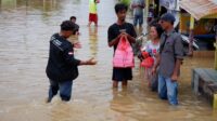 Banjir Sangatta, Kobexindo dan AJKT Salurkan Bantuan