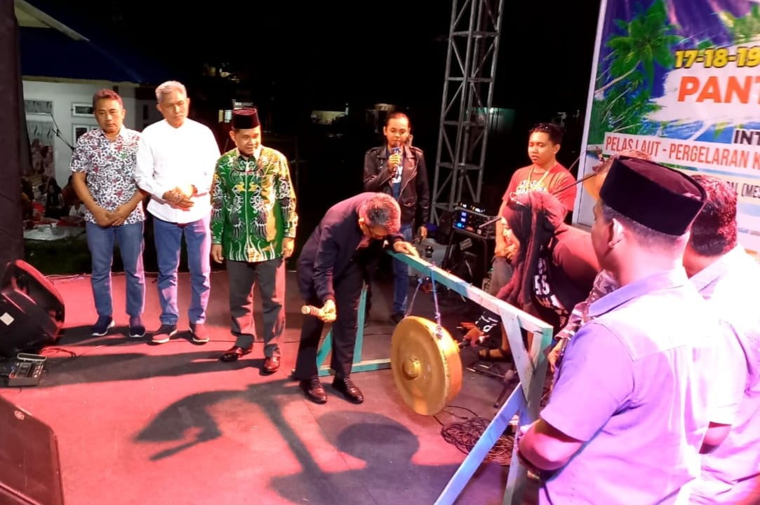 Pemukulan Gong, Festival Sekerat Nusantara Resmi Digelar