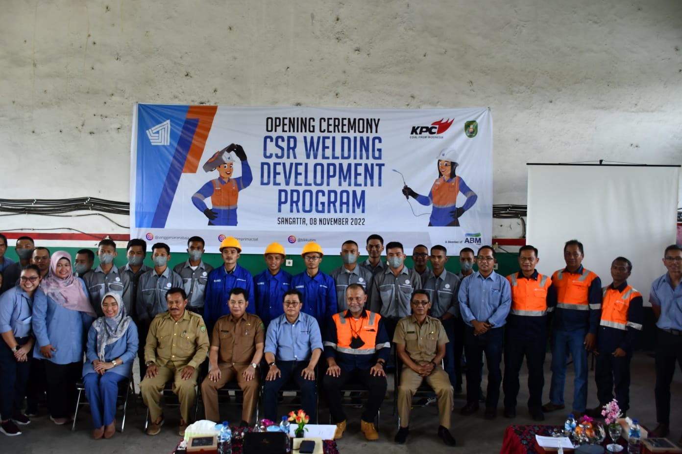 Program WDP KPC, 16 Pemuda Kutim Jadi Peserta 2 WhatsApp Image 2022 11 08 at 16.31.47