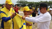 Dilepas Bupati Kutim, 920 Atlit Menuju Berau 4 Dilepas Bupati Kutim, 920 Atlit Menuju Berau