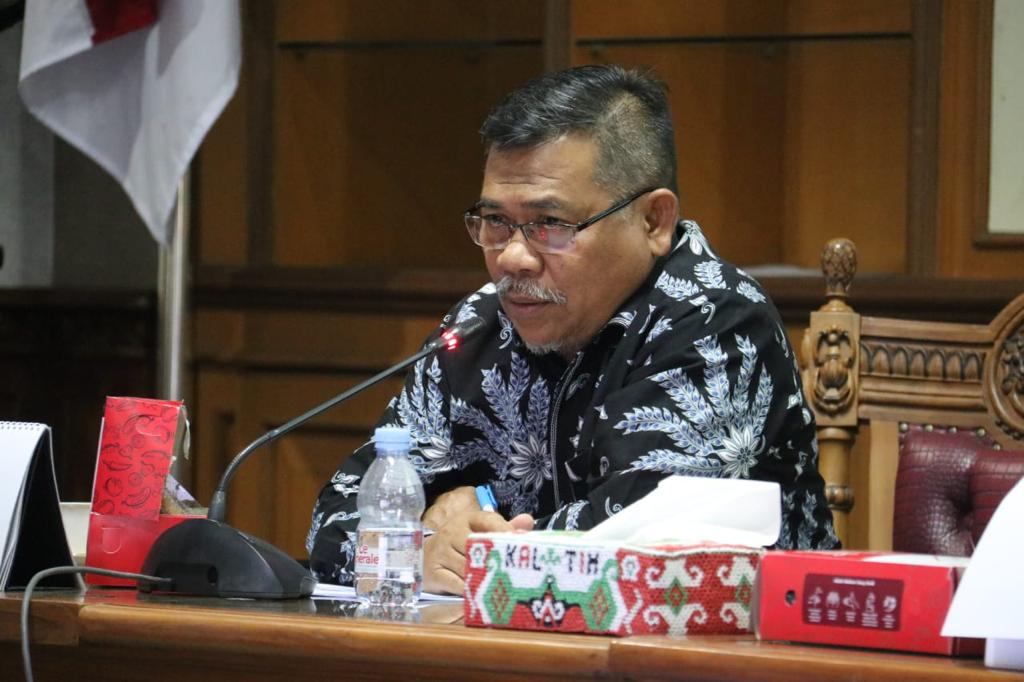 DPRD Usul Gaji TK2D Tenaga Kesehatan Setara UMR