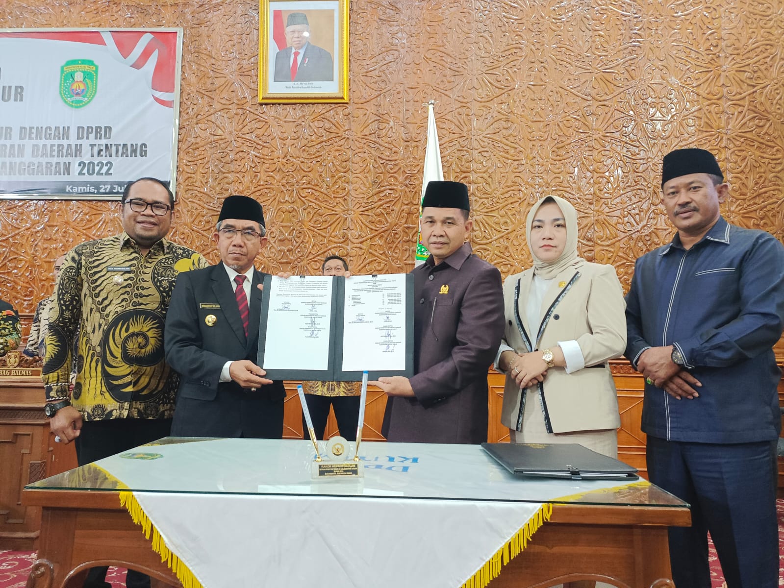 Paripurna ke-20, DPRD dan Bupati Sahkan Raperda LPJ 2022
