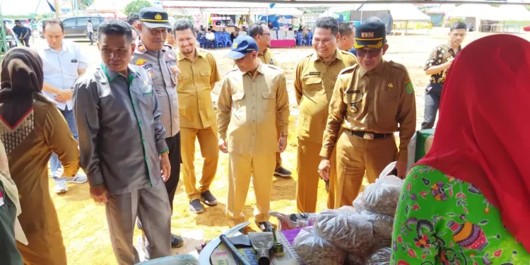 Ernata Kawal Bupati Hadiri Pesta rakyat Ranpul