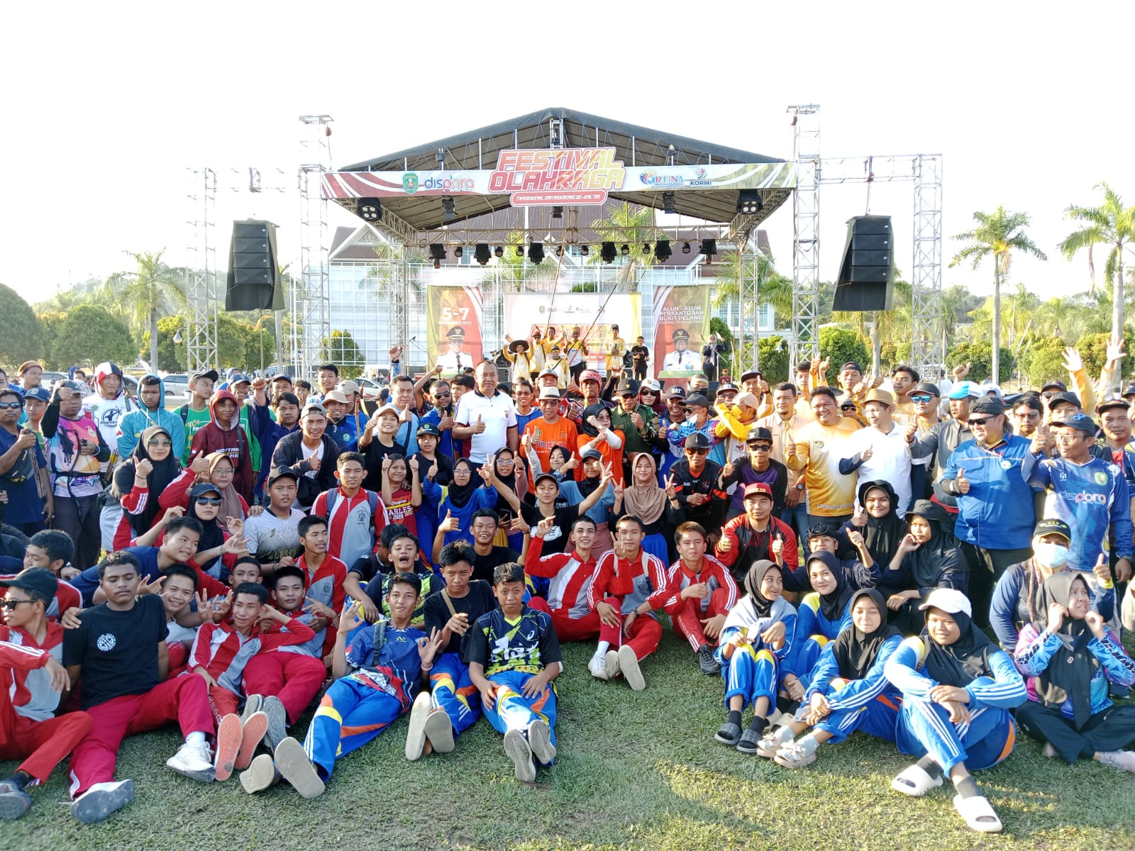 Festival Olahraga Tradisional Dibuka Bupati Kutim