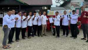 Kecamatan Kota Bangun Darat Salurkan Armada Kendaraan Pengangkut Sampah