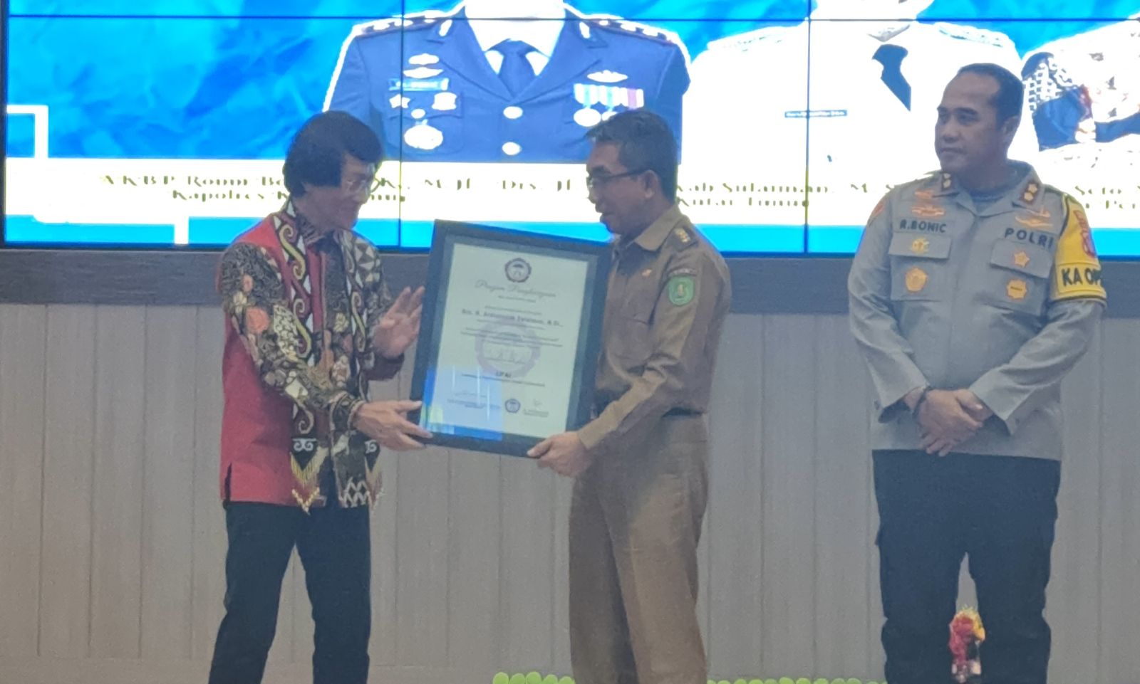 Pemkab Kutim Raih Penghargaan Kak Seto Award 2024