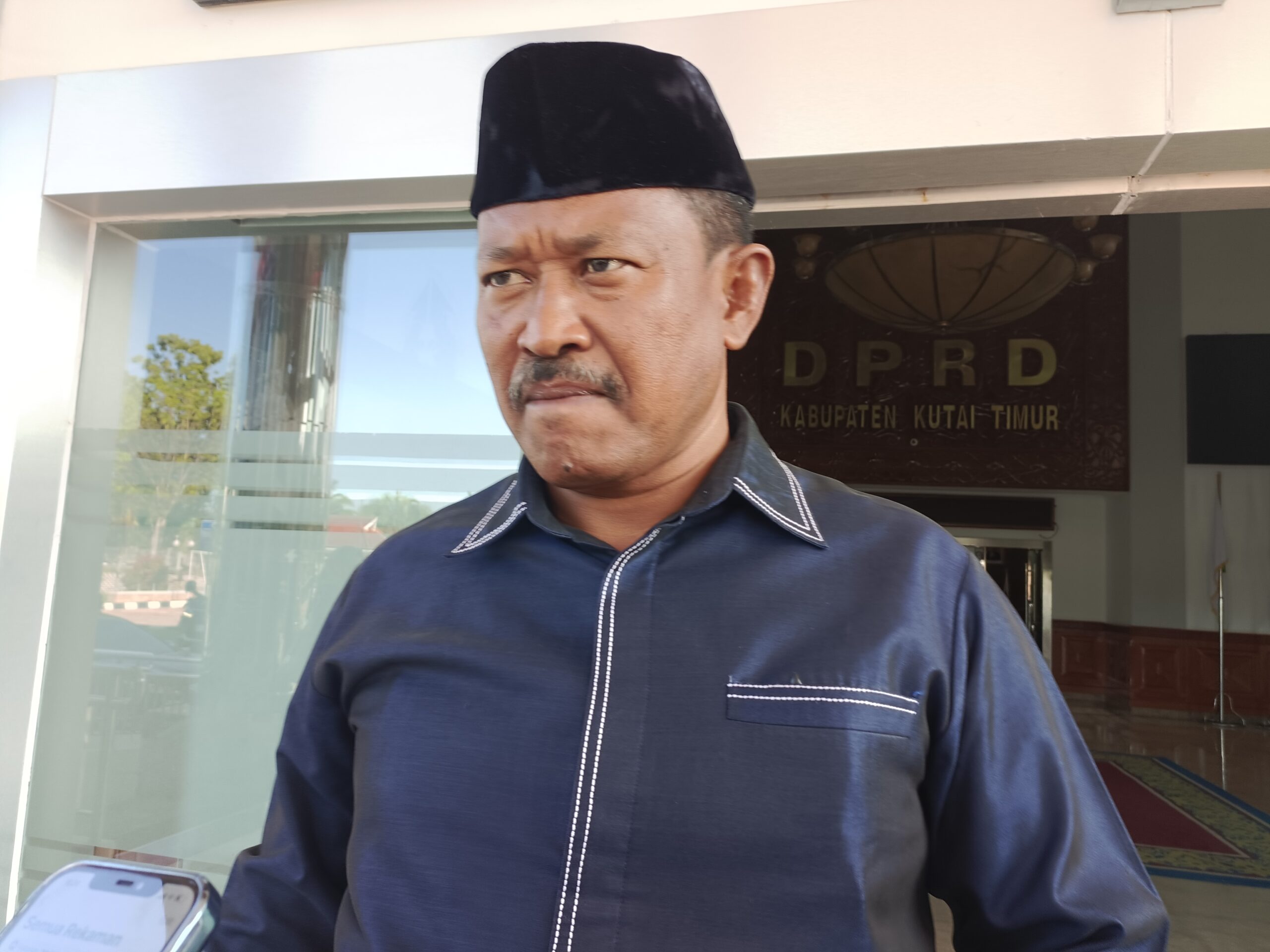 DPRD Kutim Terima Kehadiran Warga Desa Pengadan
