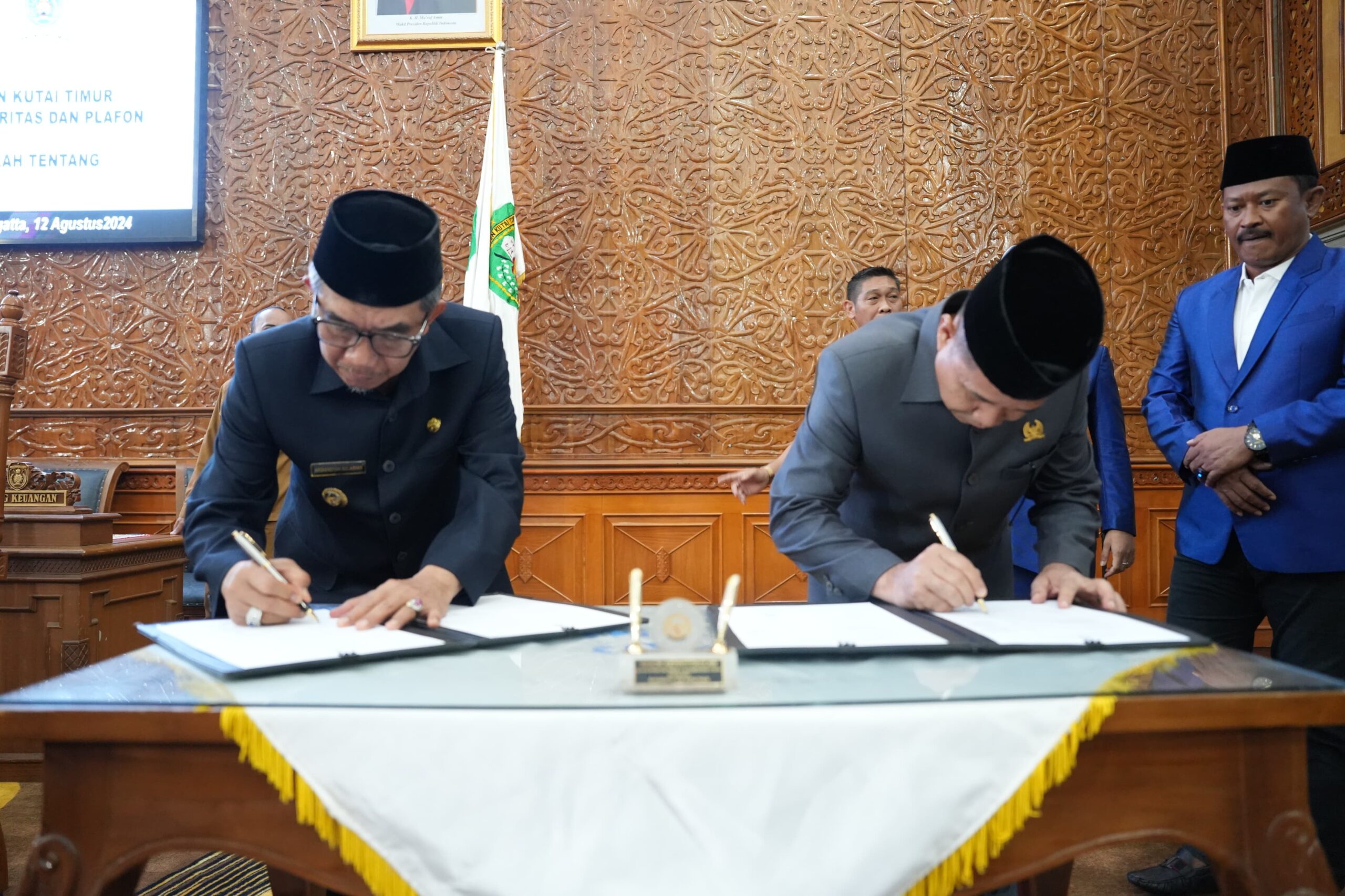 Paripura 35, DPRD dan Pemerintah Tandatangani KUA dan PPAS 2025