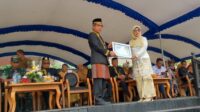 HGN 2024, Pemkab Kutim Berikan Penghargaan Sejumlah Guru Berprestasi