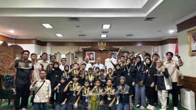 Membanggakan, Atlet Muda Kutim Juara Umum Kejuprov Panjat tebing