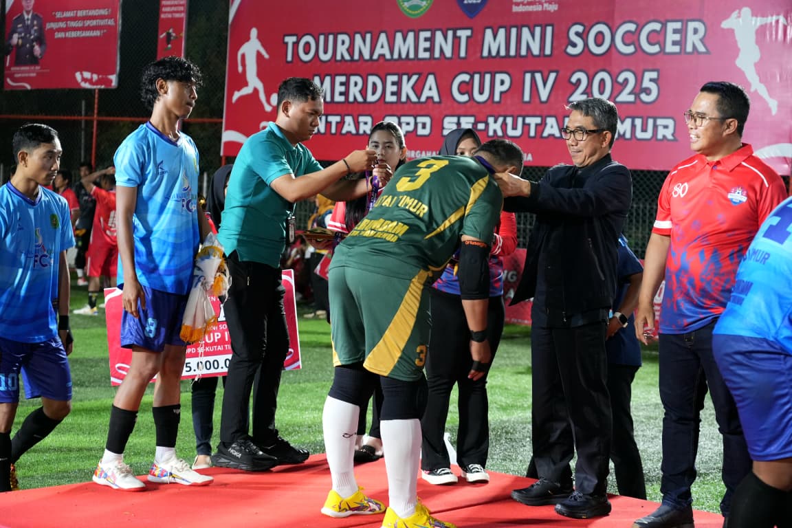 Mini Soccer Merdeka Cup 2025 Milik Perumdam TTB Kutim, Bupati Sampaikan Selamat 2 WhatsApp Image 2025 08 15 at 23.46.09