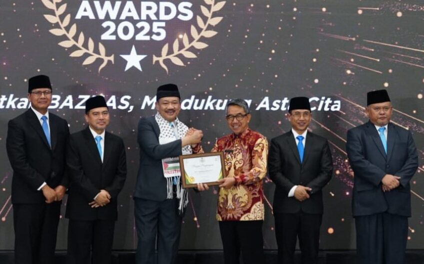 Dukung Digitalisasi Zakat, Bupati Kutim Raih BAZNAS Award 2025