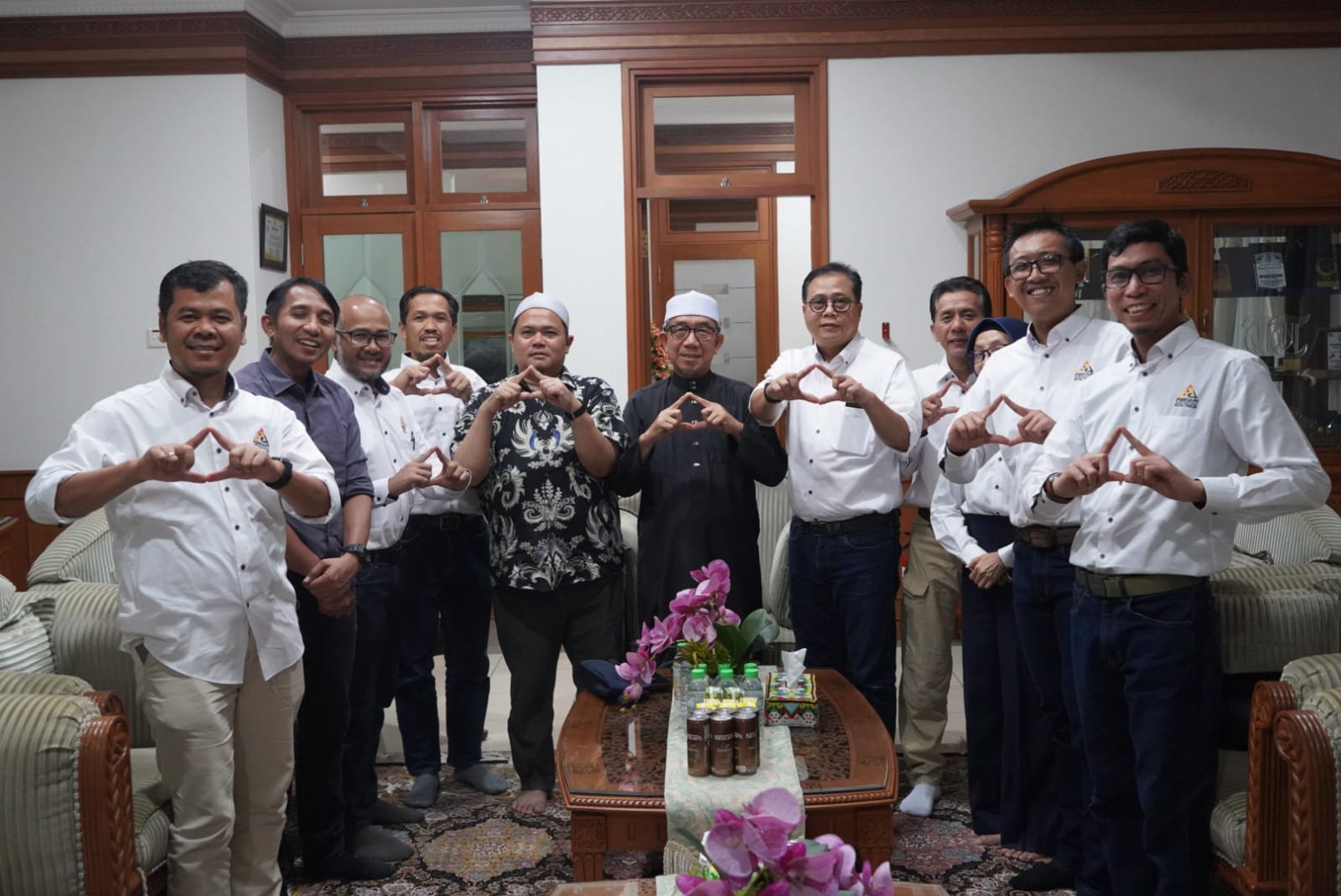 Silaturahmi Bupati, PERHAPI Kutim Sampaikan Undangan Forum Nasional