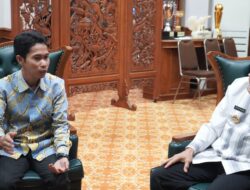 Komisioner Bawaslu Kutim Silaturahmi Dengan Bupati Ardiansyah Sulaiman