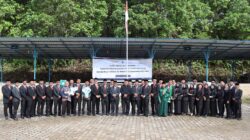 Suparjan Lantik 10 Pejabat Struktural Perumdam Kutim