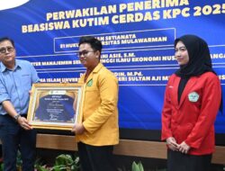 113 Warga Kutim Terima Manfaat Beasiswa KPC 2025