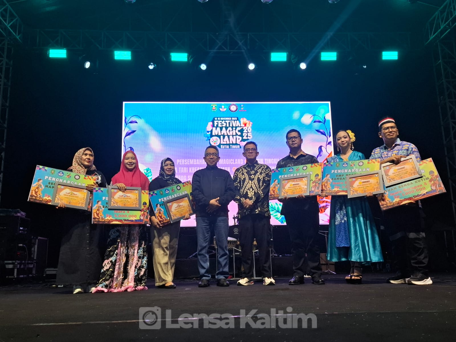 Bupati Kutim Resmikan Pagelaran Festival Magic Land 2025