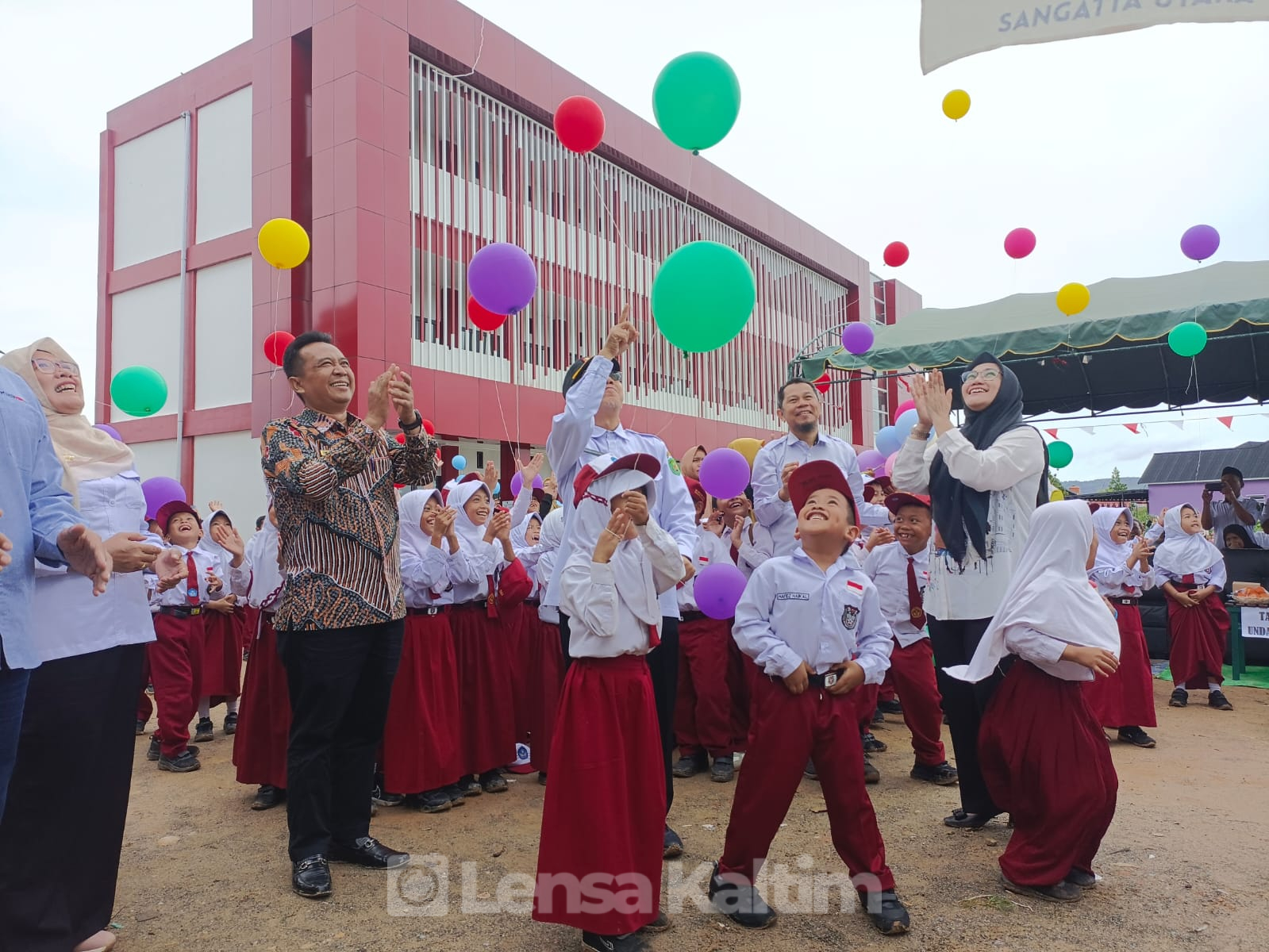 15.355 Pelajar di Kutim Terima Beasiswa Stimulan 2025